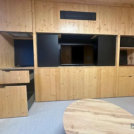 Minimal Mudejar Eco Friendly By Dos Torres 萨拉戈萨